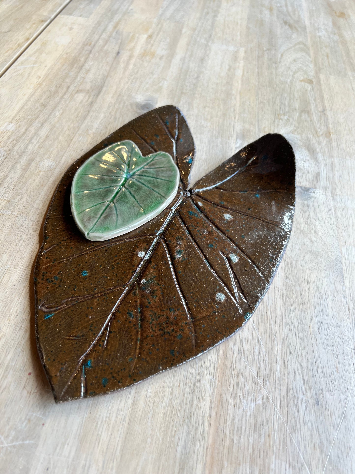 Elephant Ear leaf trivet and coaster set
