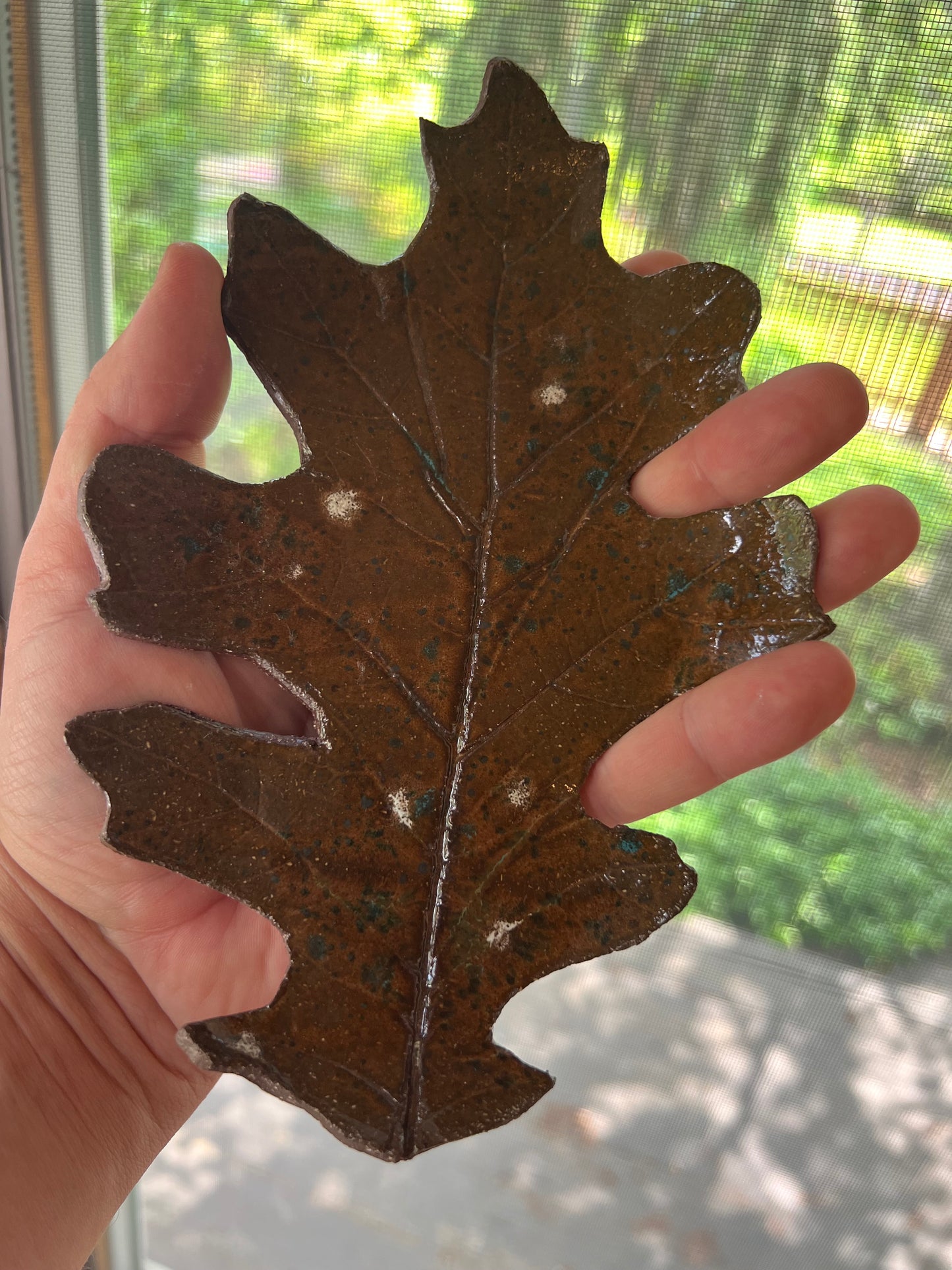 Set of 3 ceramic leaf coasters