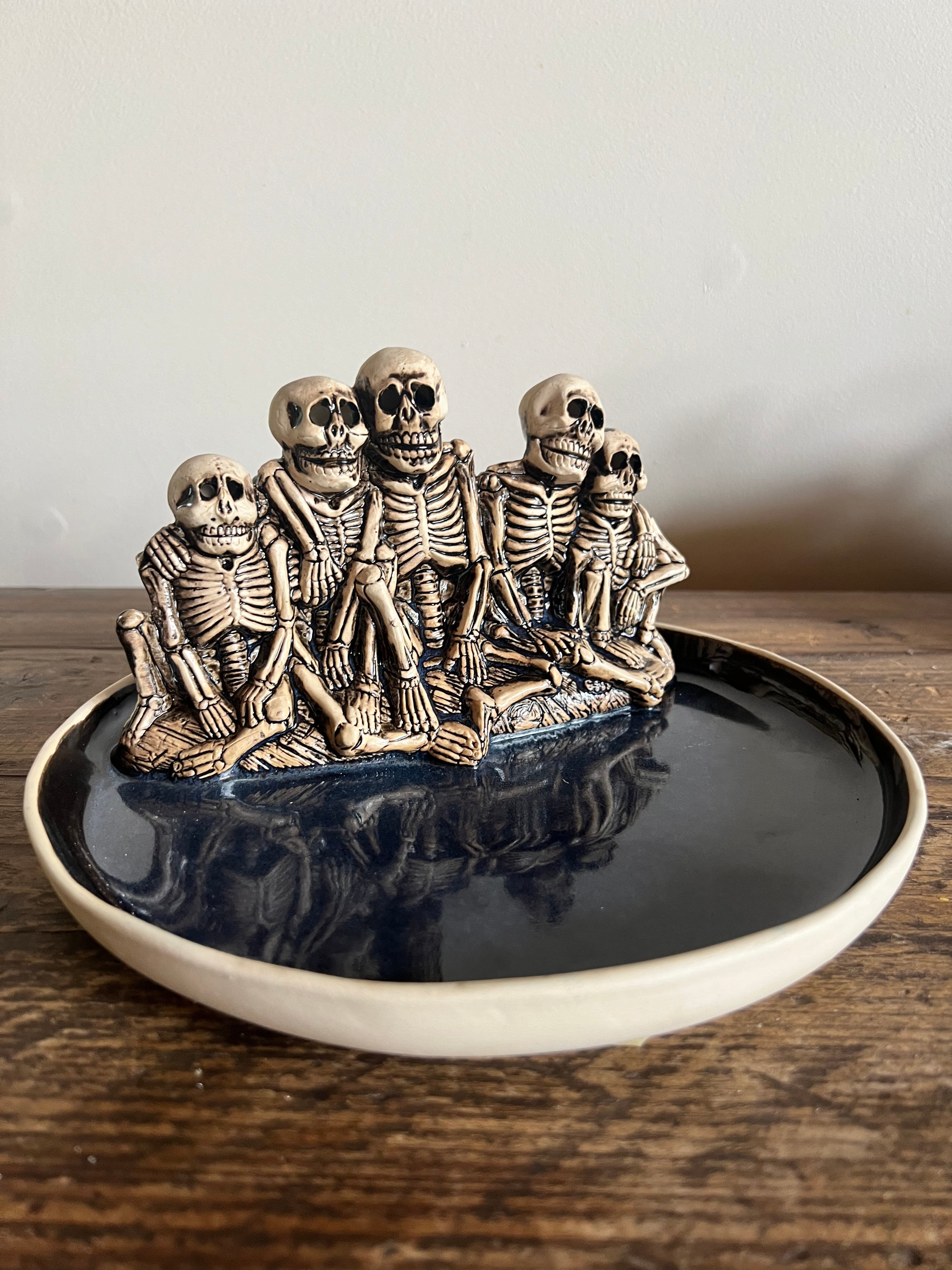 Medium Large Ceramic TRex Skeleton Serving Platter, Creative Tray Dish, Handmade shops Pottery, Decorative Ceramic Tableware