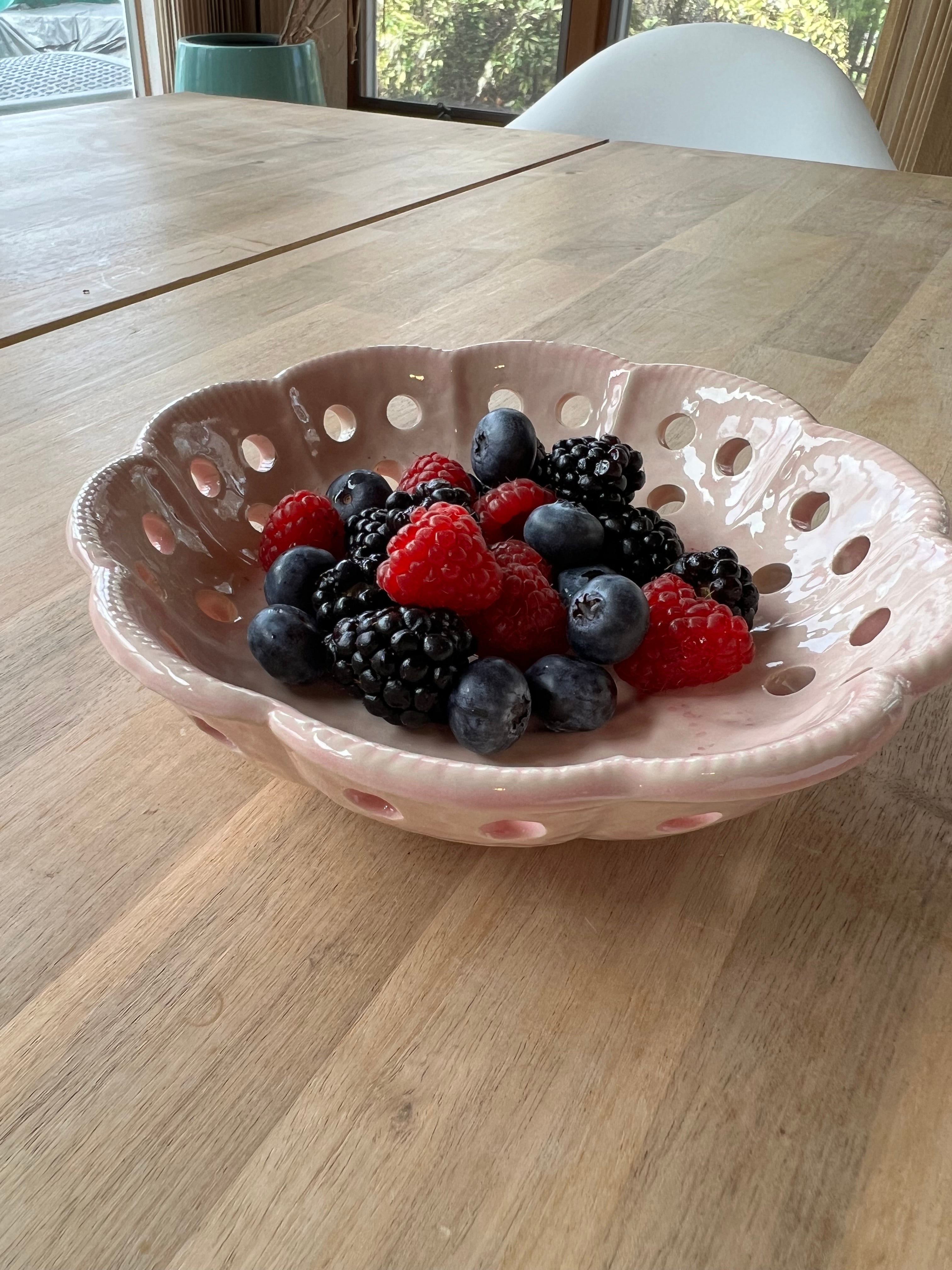 Vintage Pottery outlets Berry Bowl